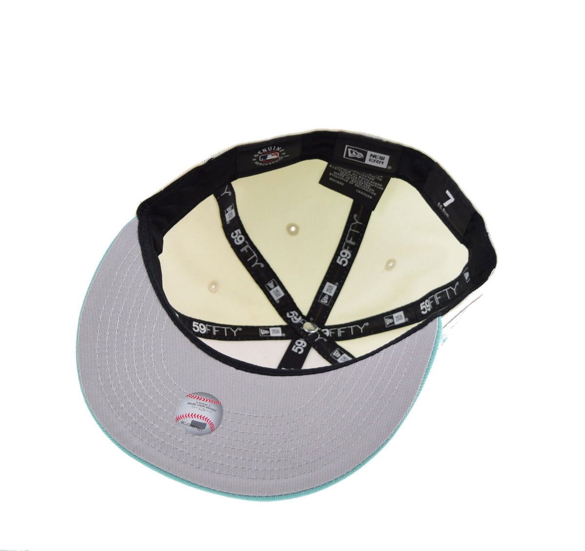 New Era New York Yankees City Icon 59Fifty Men's Fitted Hat Beige