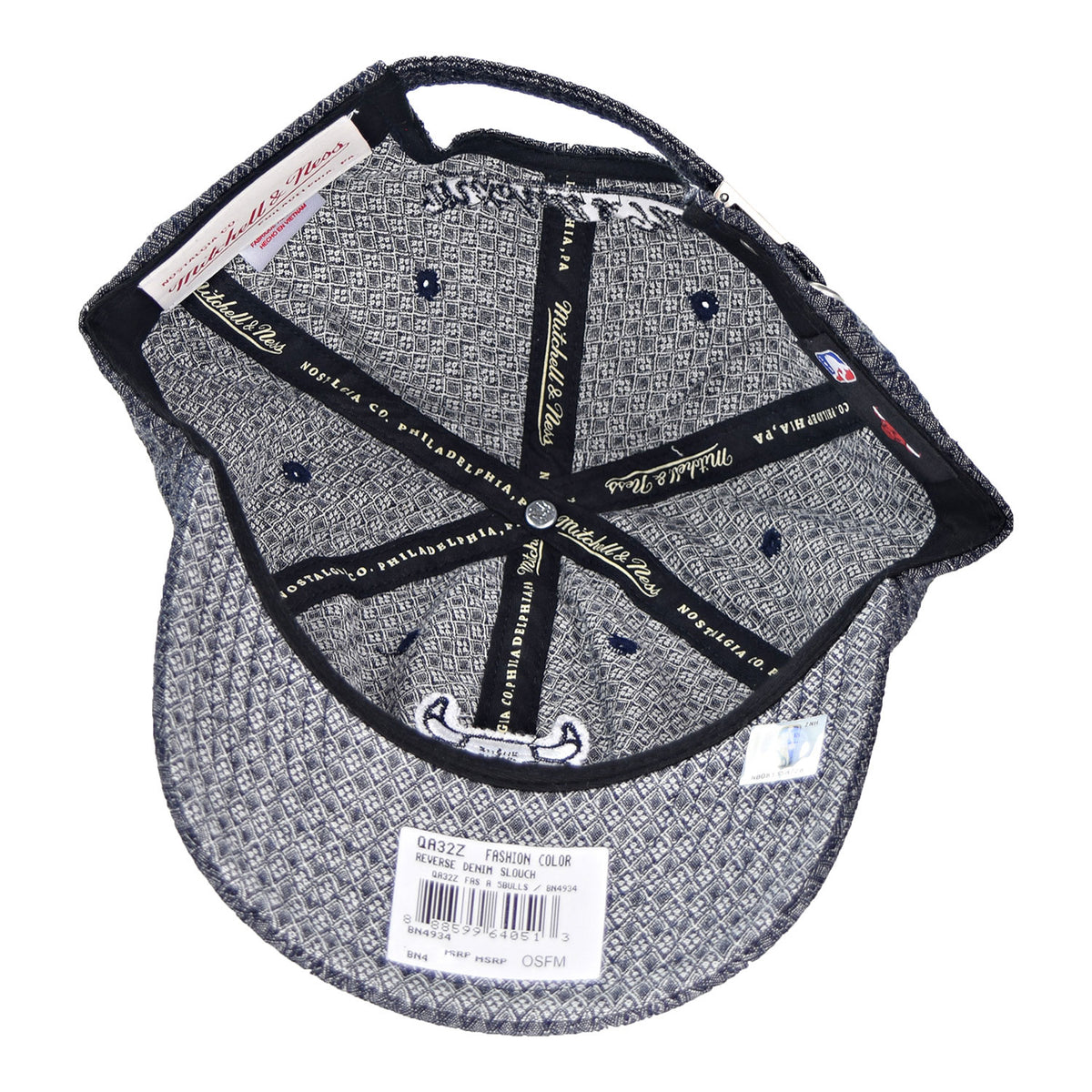 Mitchell & Ness Chicago Bulls Reverse Denim Slouch Men's Strapback Hat Cap Grey