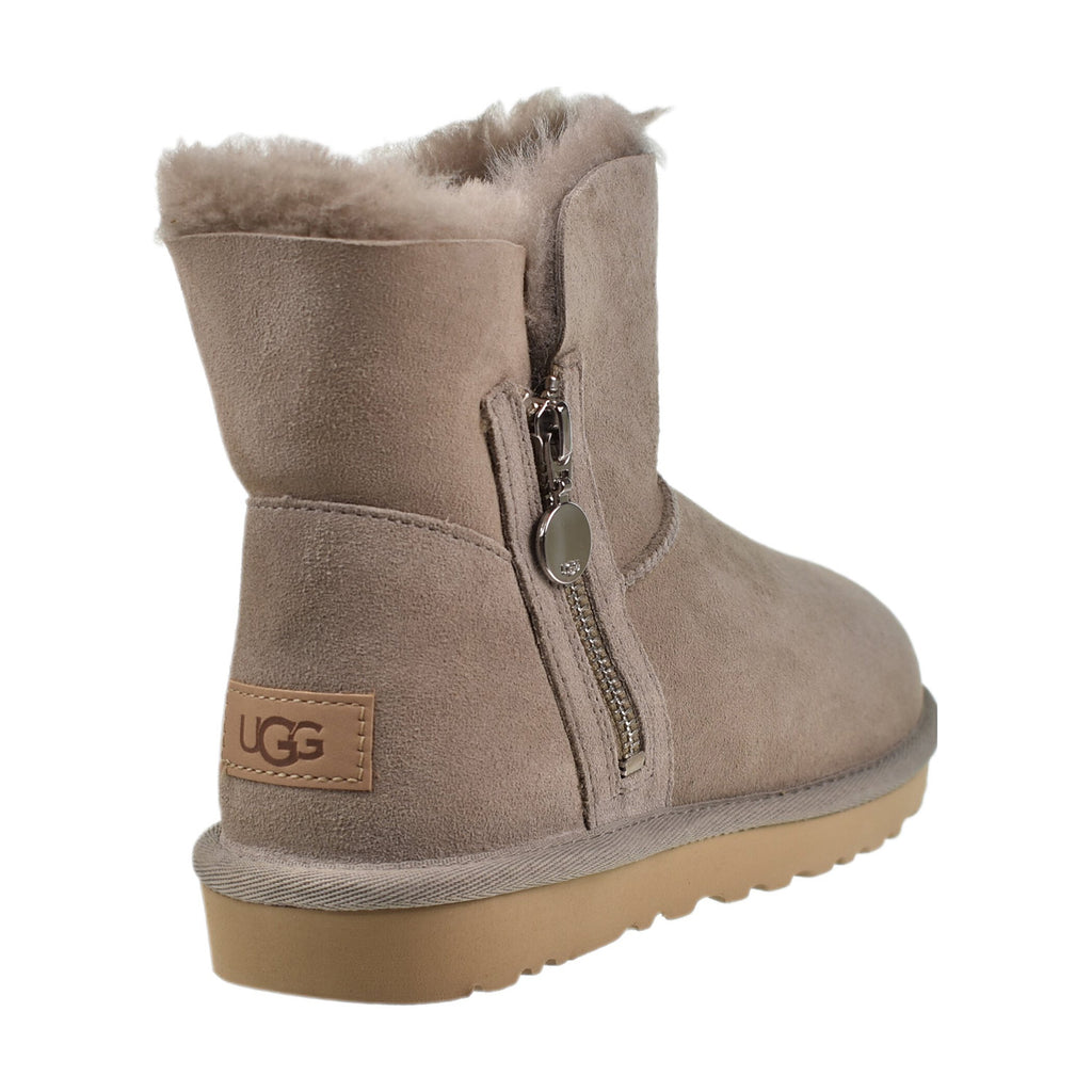 Store UGG Bailey zip