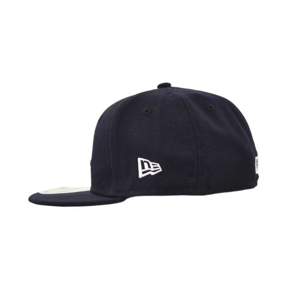 New Era Cleveland Indians Chief Wahoo 59Fifty Kids' Fitted Hat Navy 70360246