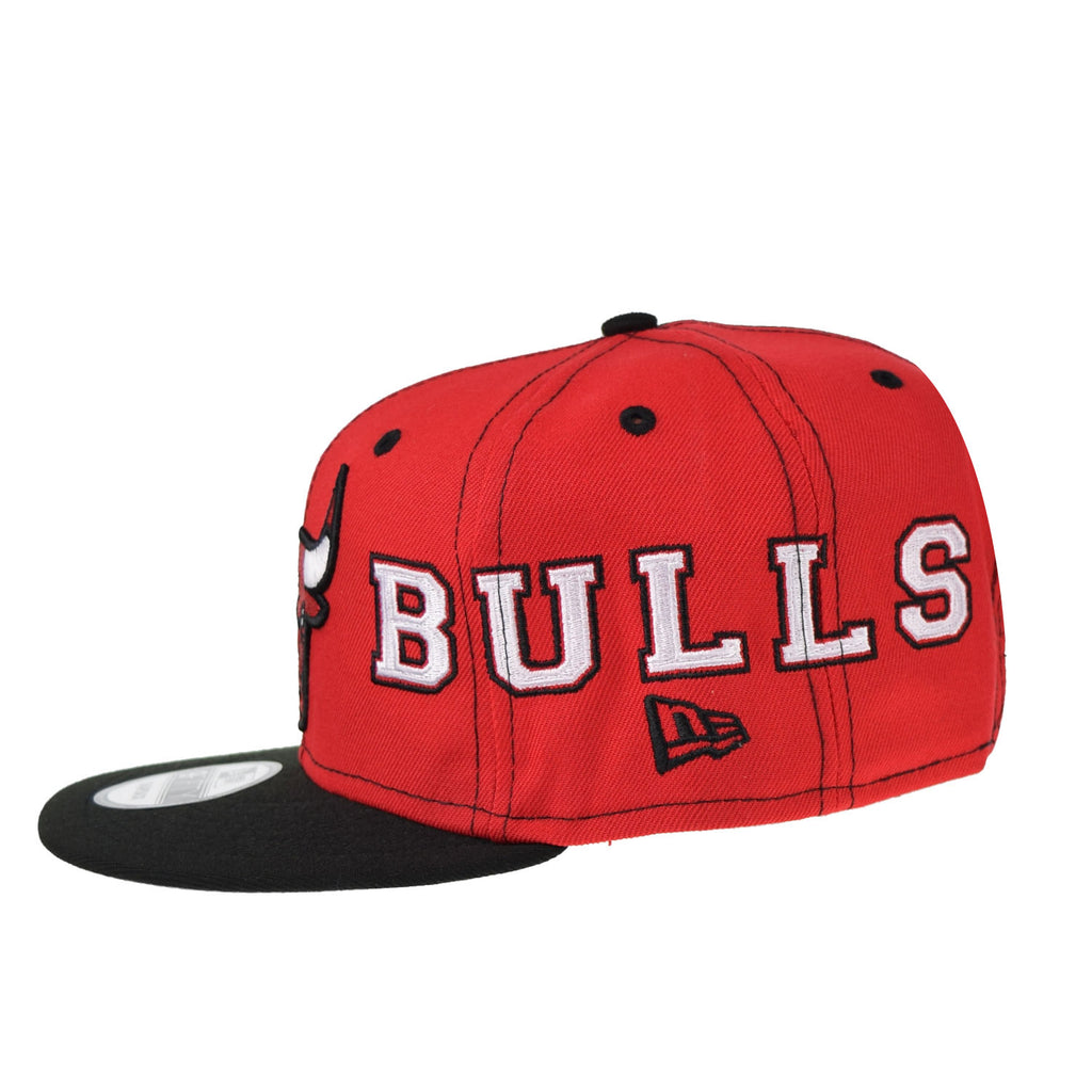 New Era Men's Chicago Bulls NBA Team Logo Shorts Black-Large