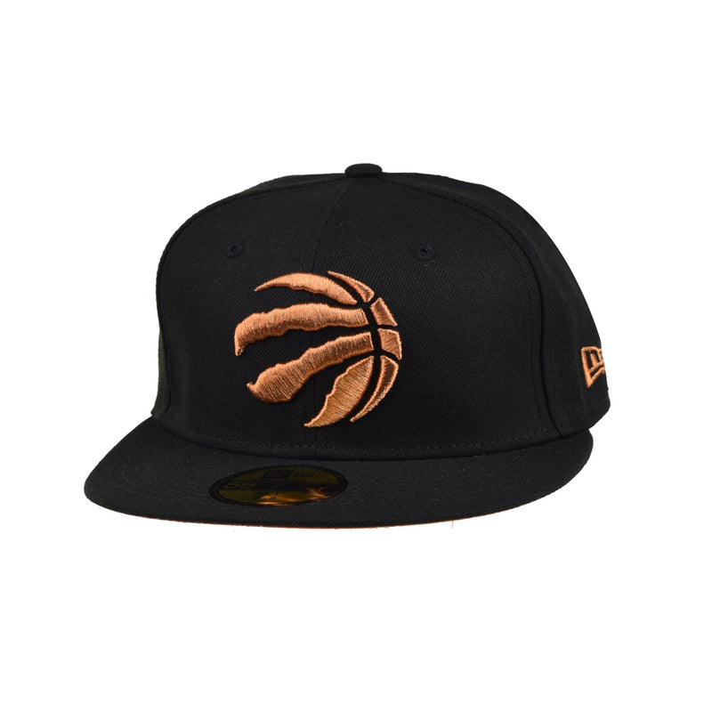 MEN'S TORONTO RAPTORS ALL BLACK LEATHER FITTED HAT