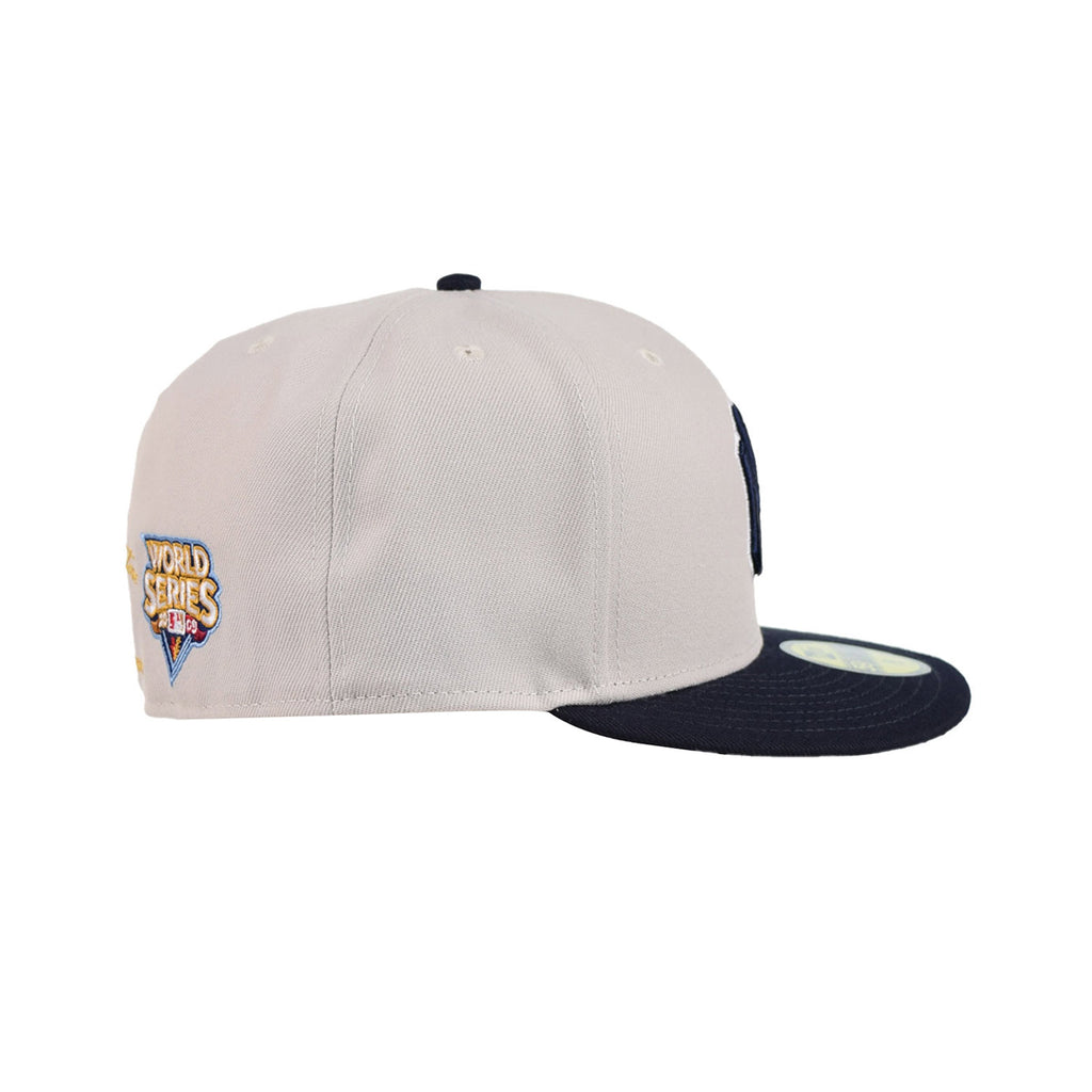 New Era 59FIFTY New York Yankees World Class Fitted Hat in Beige | Size 7 1/8 | 60355961
