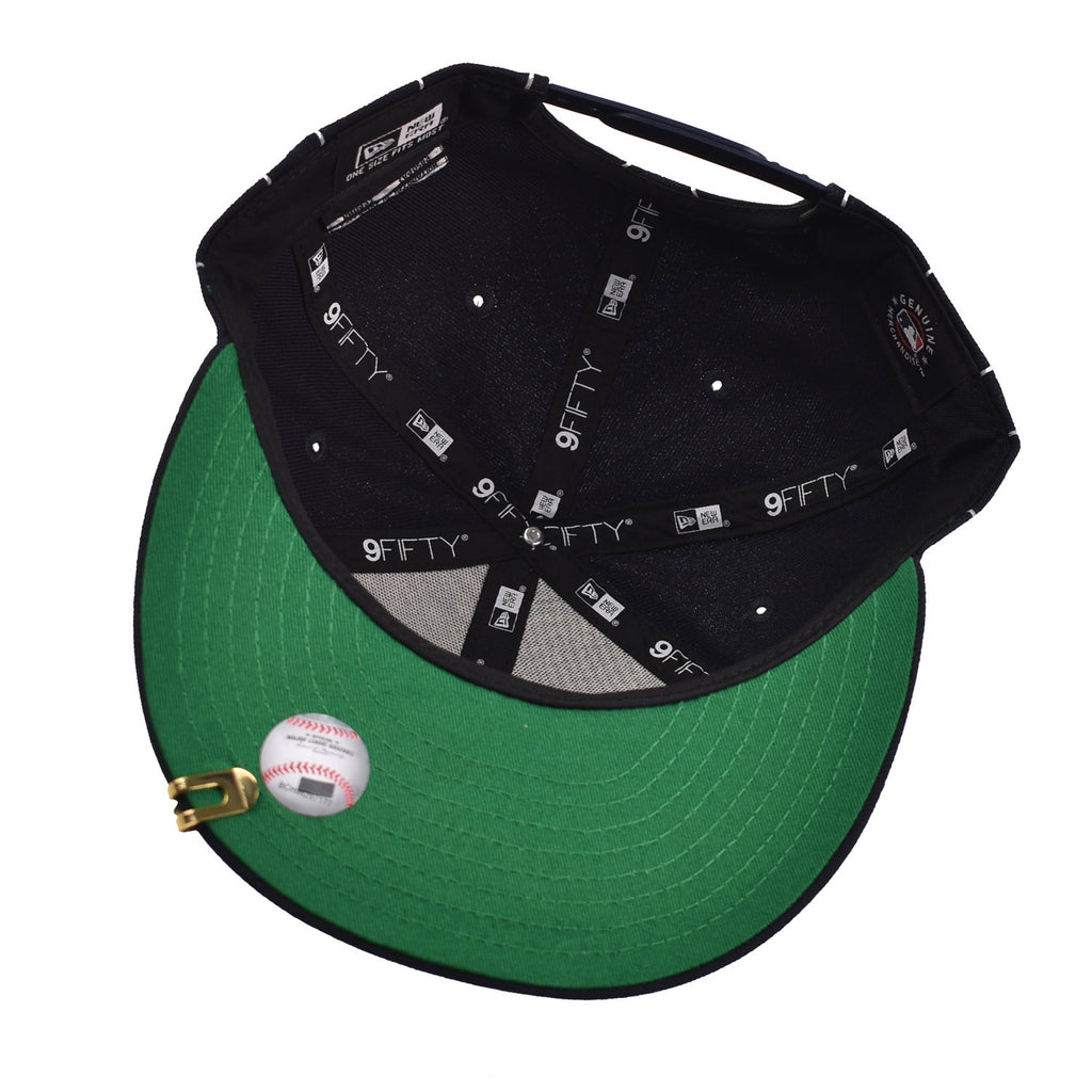 New Era Unisex MLB New York Yankees Pinstripe 9Fifty Snapback Hat 60417923  Navy, Green Undervisor