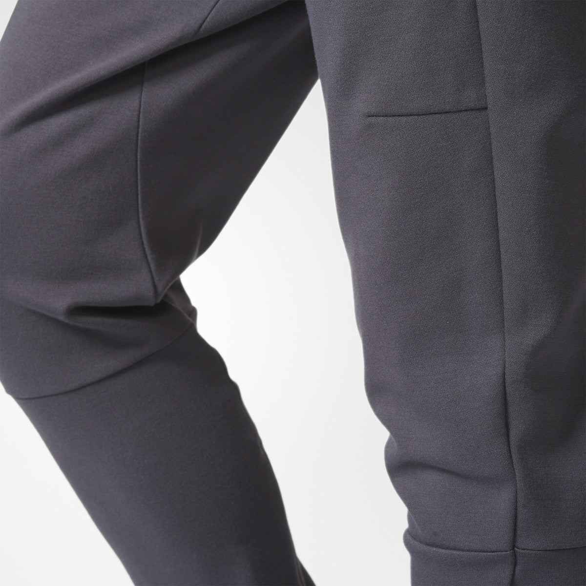 Adidas Originals Men's Tappered Pants Dark Grey